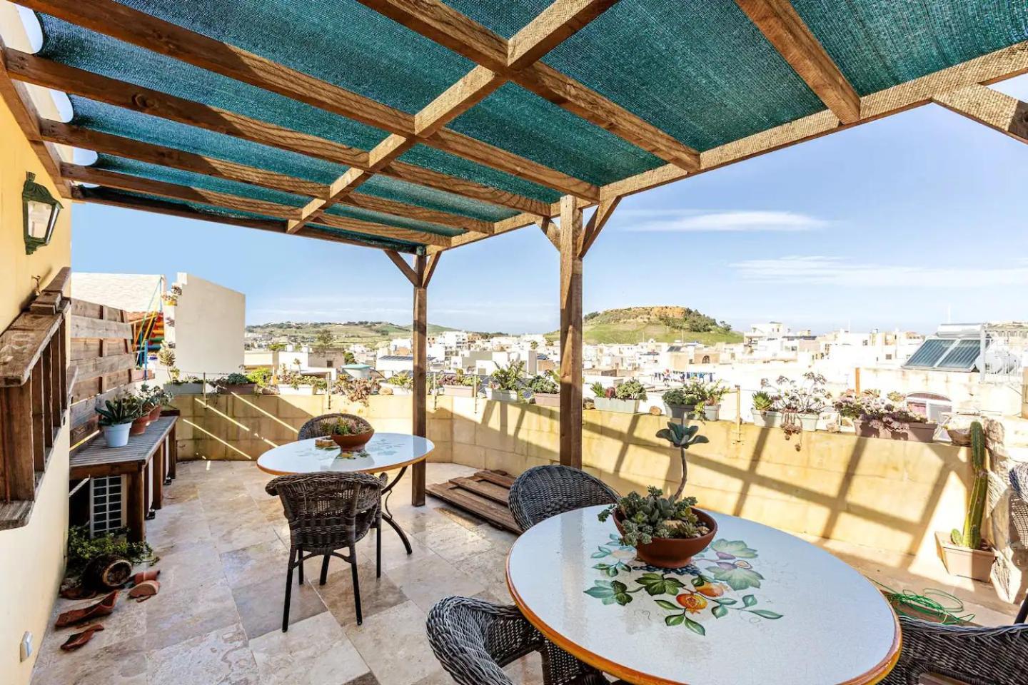 Historic Hideaways - 900 Year Old Converted Studios فيكتوريا المظهر الخارجي الصورة